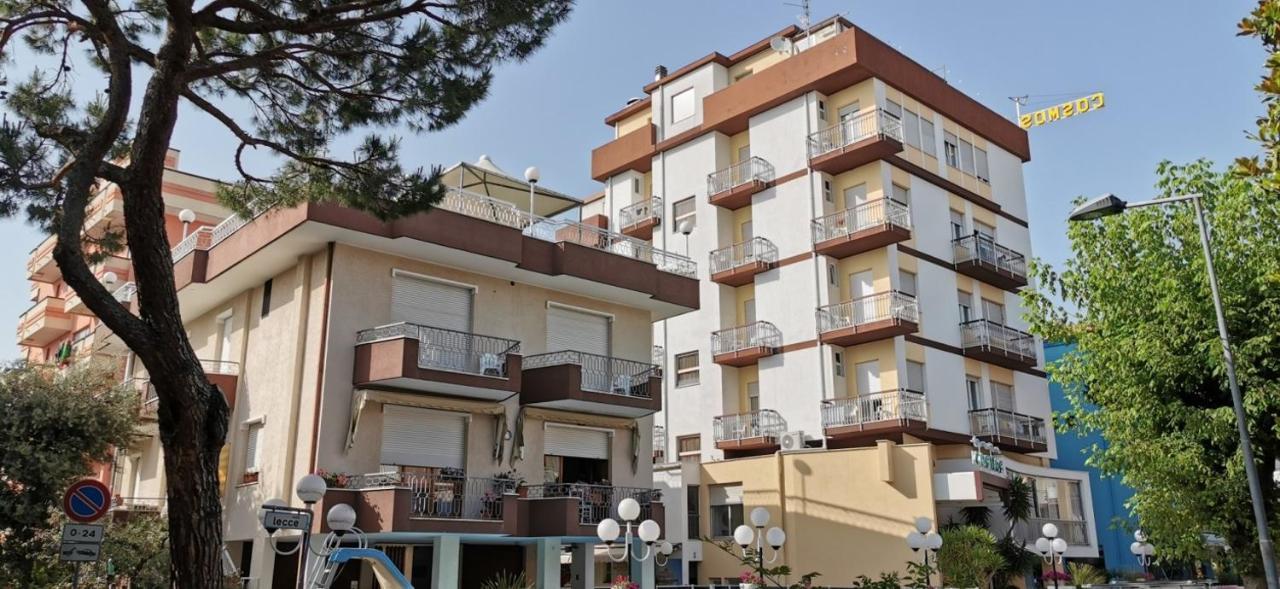 Hotel Cosmos ريميني المظهر الخارجي الصورة